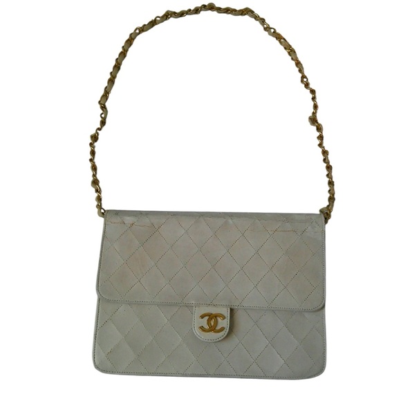 Chanel Matelasse Quilted Shoulder Bag - Picture 1 of 16